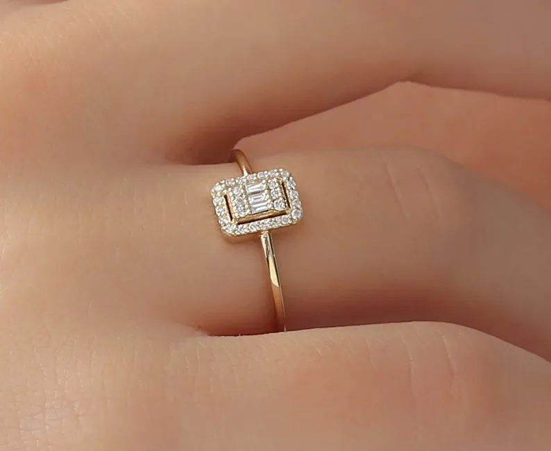 14k Solid Gold Genuine Diamonds Ring