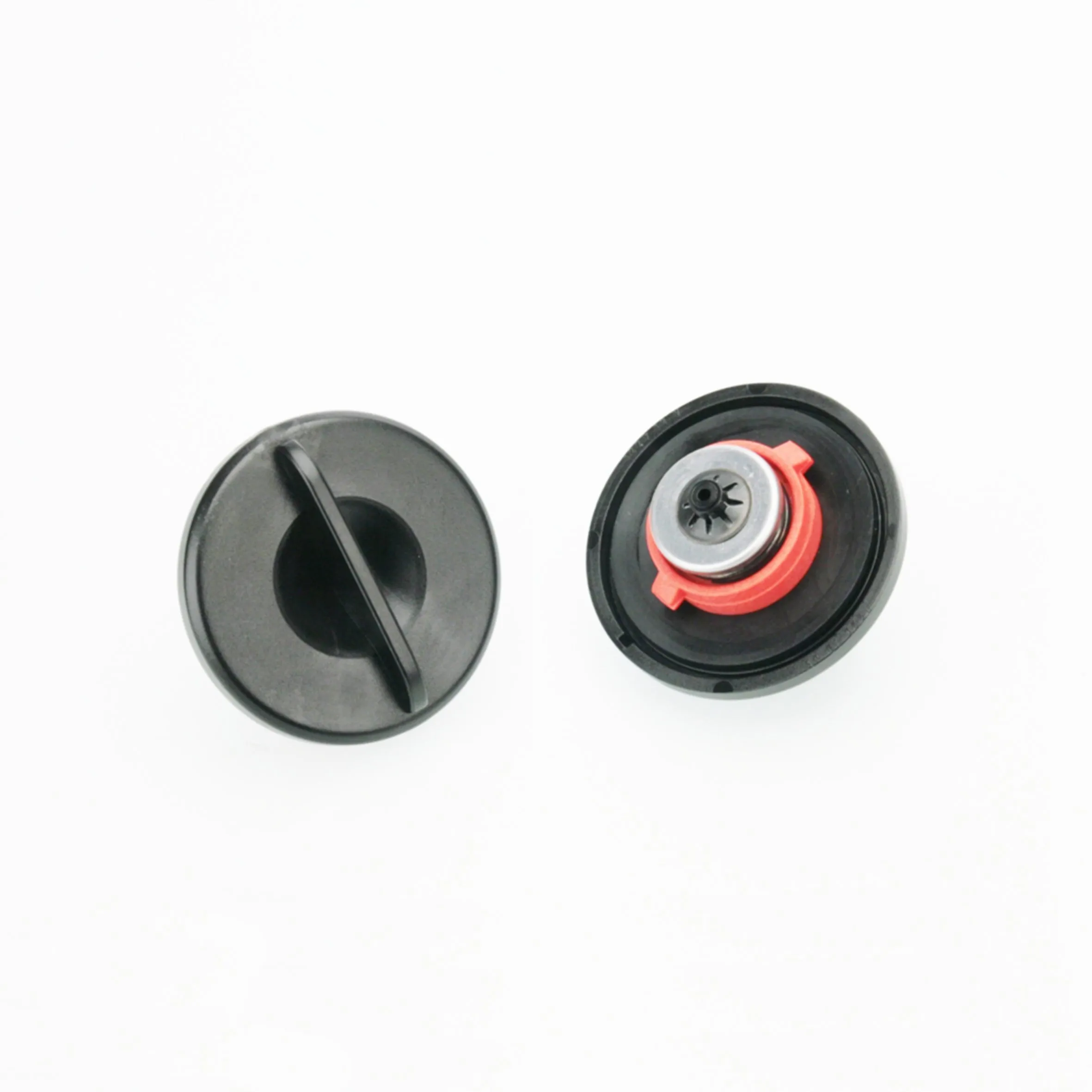 190 Saloon Diesel Non Locking Fuel Cap AUG 1983 to AUG 1993