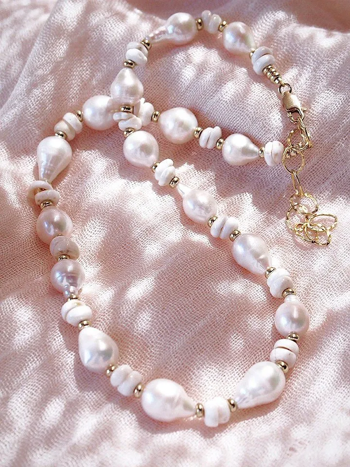 Baroque Pearl Puka Shell Necklace - Kakahi