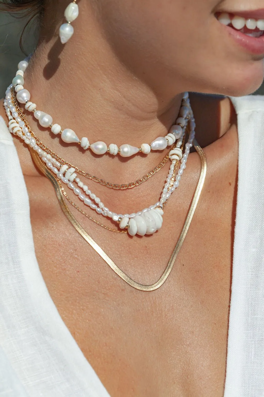 Baroque Pearl Puka Shell Necklace - Kakahi