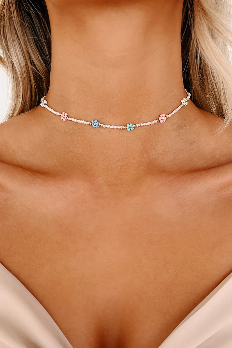 Beauty In The Blooms Beaded Choker Necklace (White/Multi)