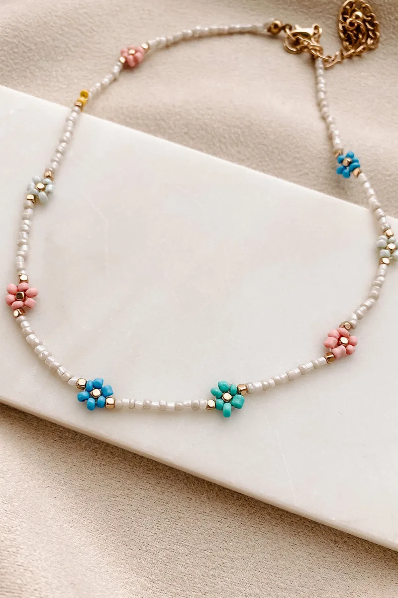 Beauty In The Blooms Beaded Choker Necklace (White/Multi)