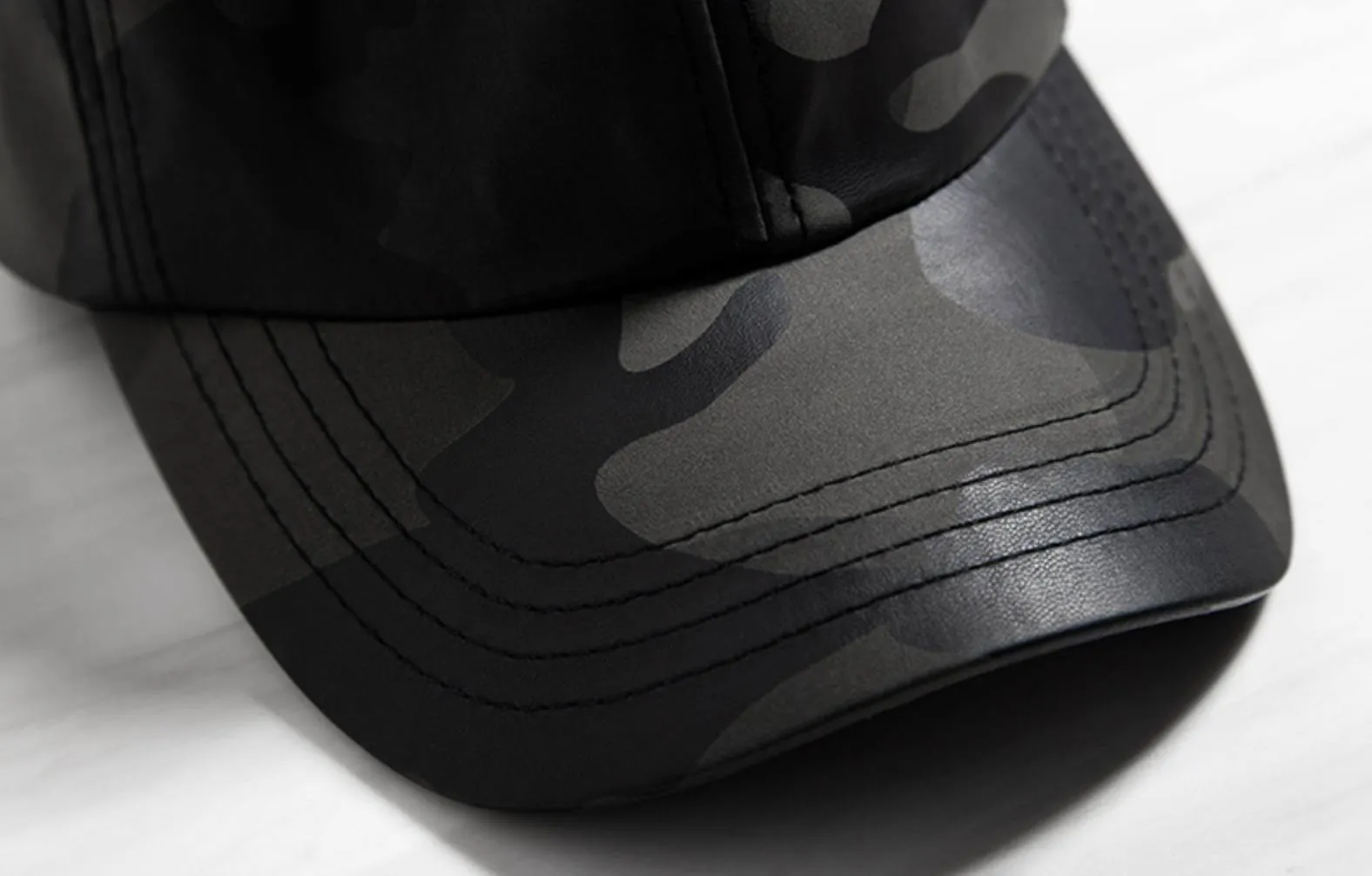 Camouflage-Printed Cap
