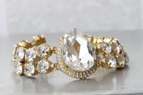 CRYSTAL STATEMENT BRACELET