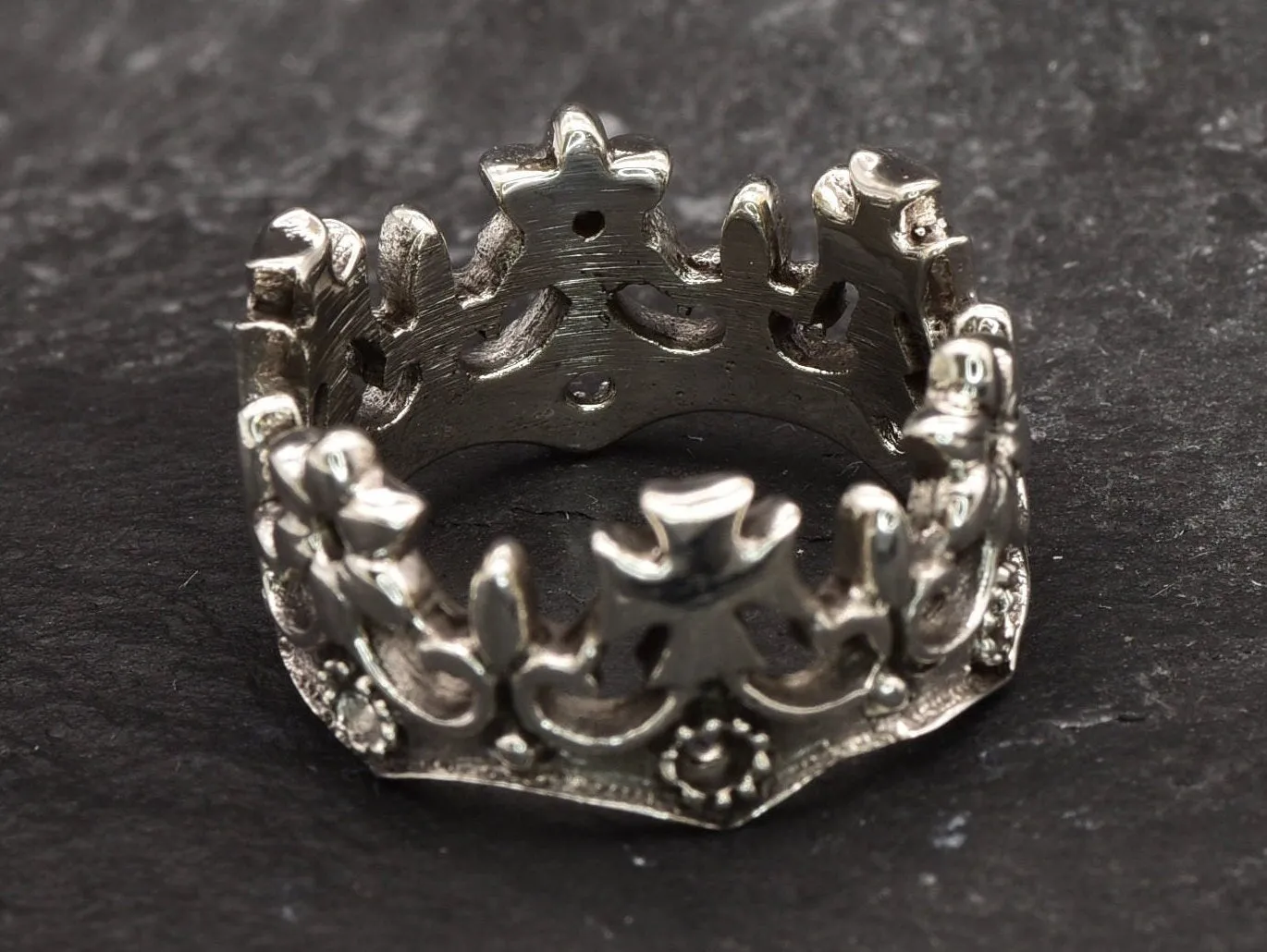 Silver Crown Ring, Gothic Ring, Vintage Crown Band, Sterling Silver Ring, Handmade Crown Ring, Artistic Silver Band, 925 Sterling Silver