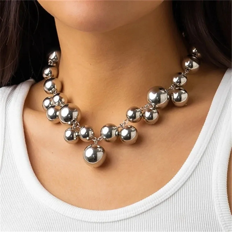 VAIGE Vintage Simulated Pearl Bead Choker Necklace with Elegant Geometric Pendant - Trendy Collarbone Chain Jewelry for Special Occasions